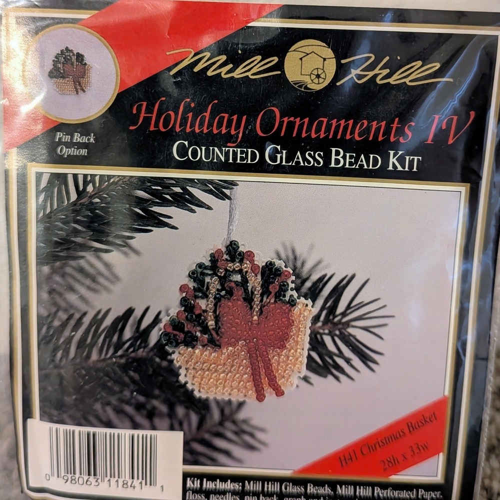 Mill Hill Holiday Ornaments IV Christmas Basket Counted Glass Bead Kit New